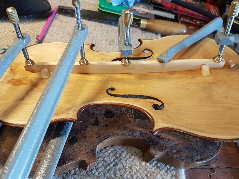 Repairs Violin Repairing